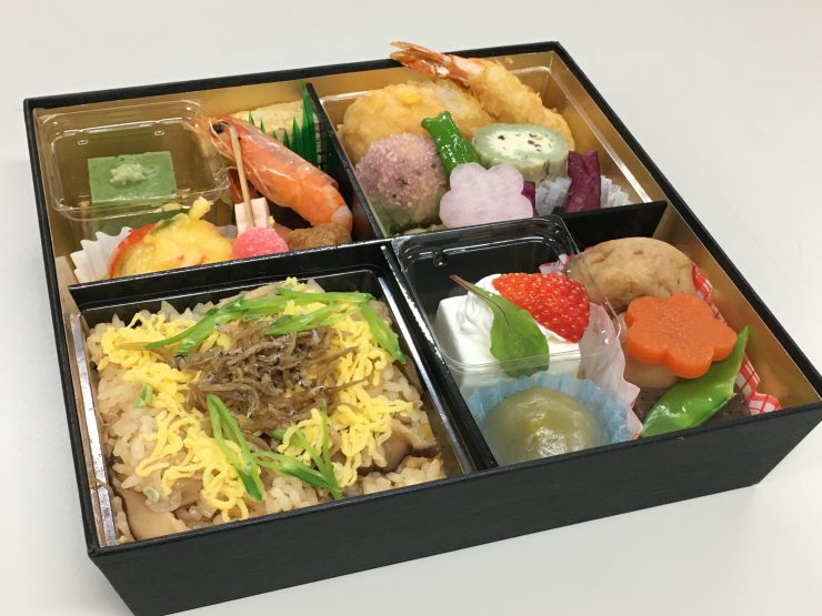 魚伊三お弁当